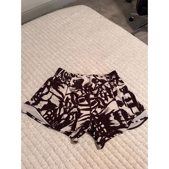 Lululemon Hotty Hot High-Rise in Monarch Bloom Bone Espresso/Bone SIZE 8 - Picture 1 of 5
